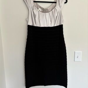 Women’s London Times Dress